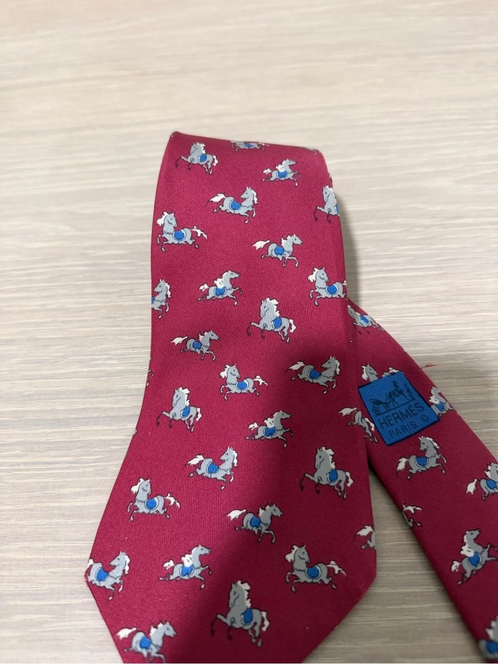 Vintage Hermès Paris 100% Silk Burgundy Horse Print Men’s Tie